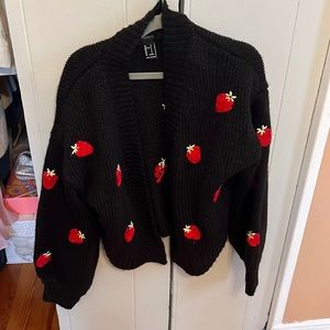 Super Preppy And Cute Strawberry Crocheted Sweater 🍓🖤